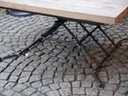 Hasberg Metallbau GmbH: Tischgestelle und Tischbeine aus Metall